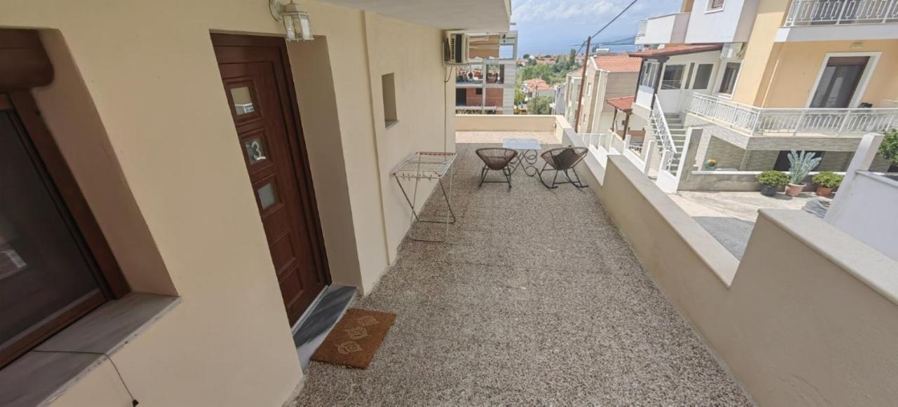 Theasis 3 Apartment Neos Marmaras Exterior photo