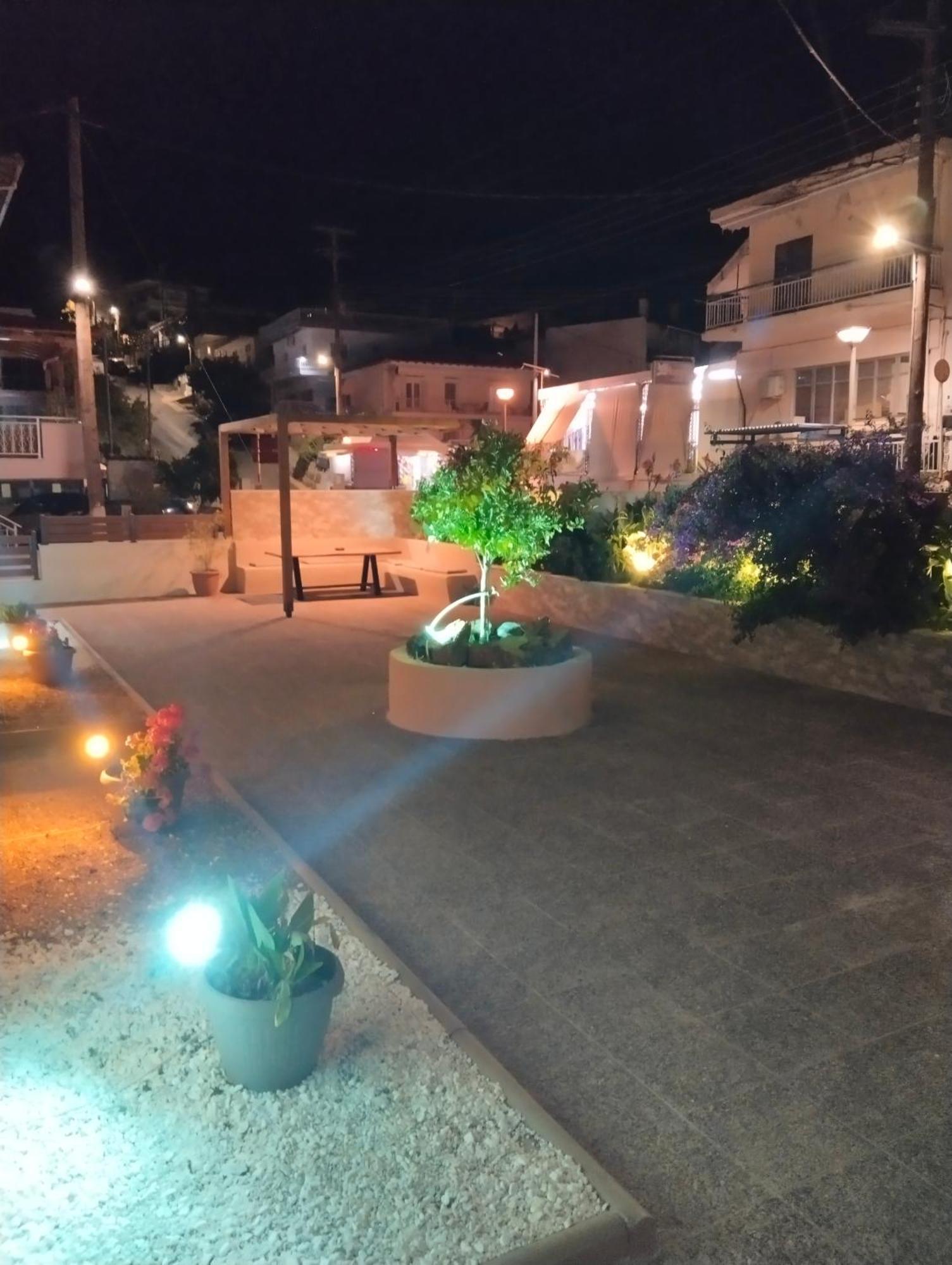 Theasis 3 Apartment Neos Marmaras Exterior photo